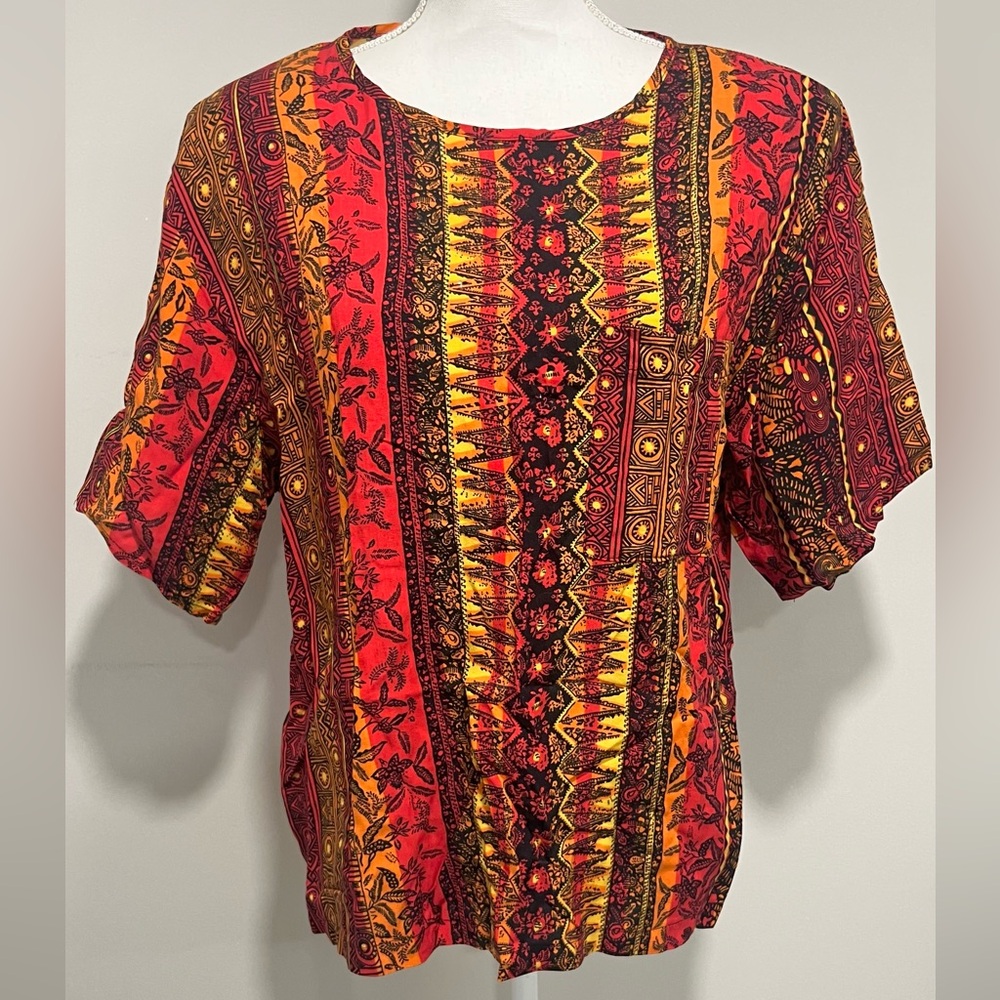 Vintage 80s/90s ‘Brittany Nicole’ Geometric/Floral Print Orange and Red Shirt